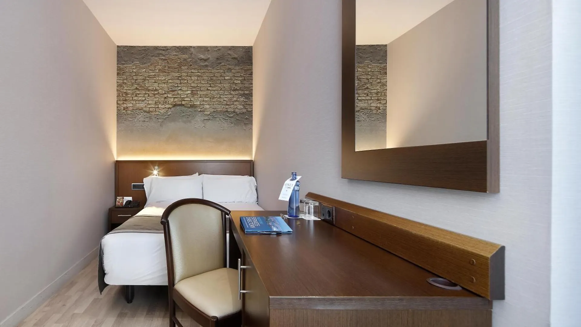 Hcc Taber Hotell Barcelona